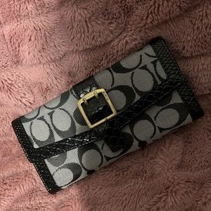 Coach trifold wallet